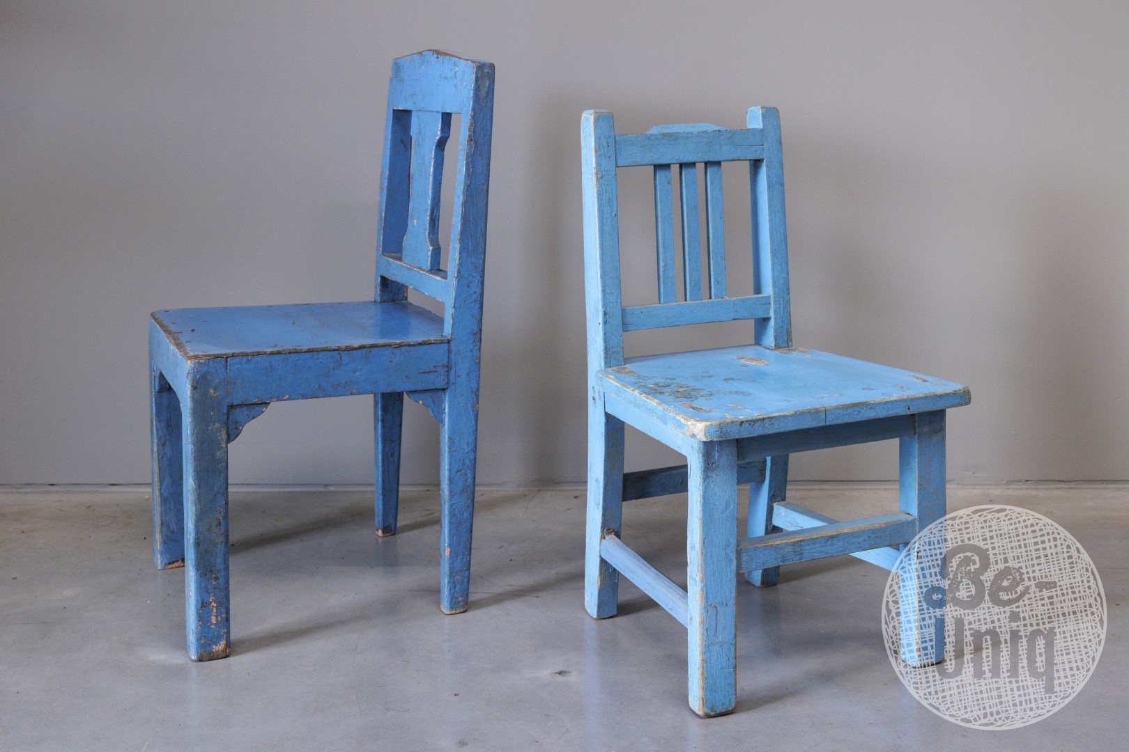 Origineel oud schoolstoeltje | Blauw