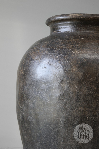 Origineel oude claypot | India