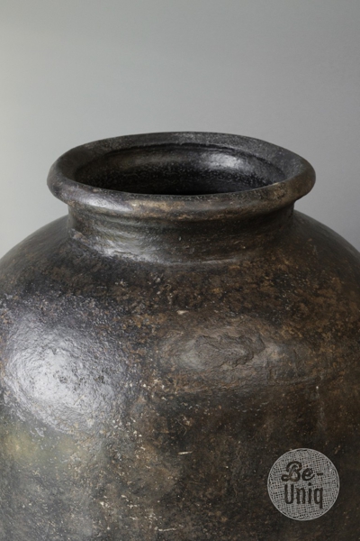 Origineel oude claypot | India