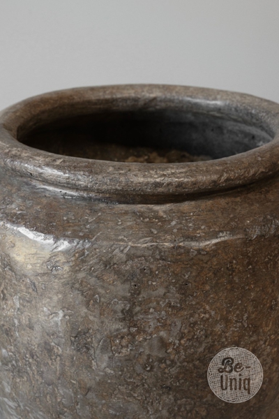 Origineel oude claypot | India