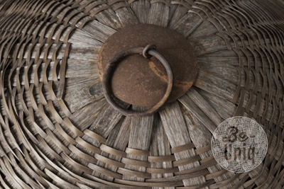 Authentiek rotan mand met deksel