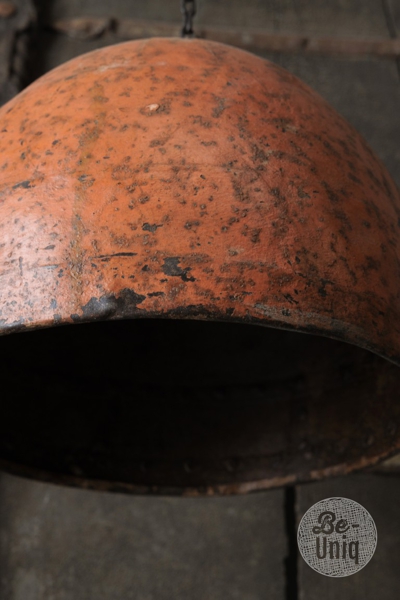Antieke metalen hanglamp