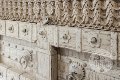2 drs dressoir | India