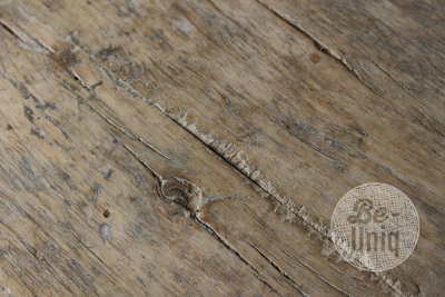 Oude wandtafel met plank | China