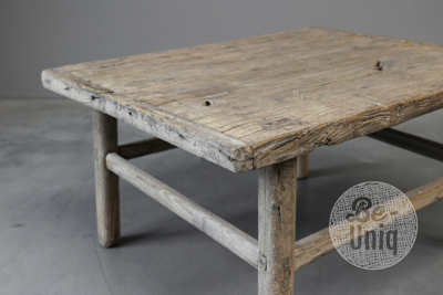 Oude bijzettafel | China